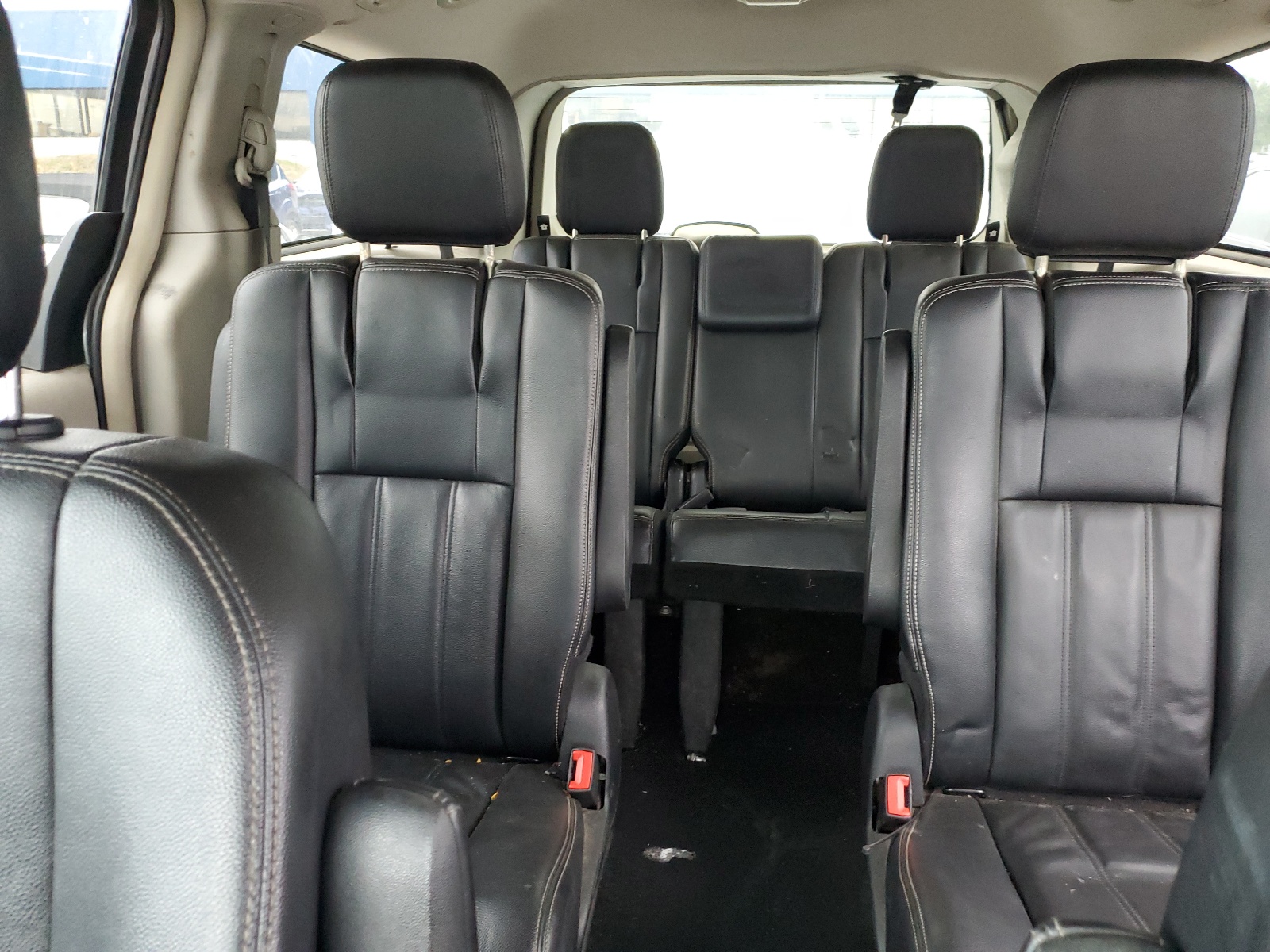 2C4RC1BG6DR683073 2013 Chrysler Town & Country Touring