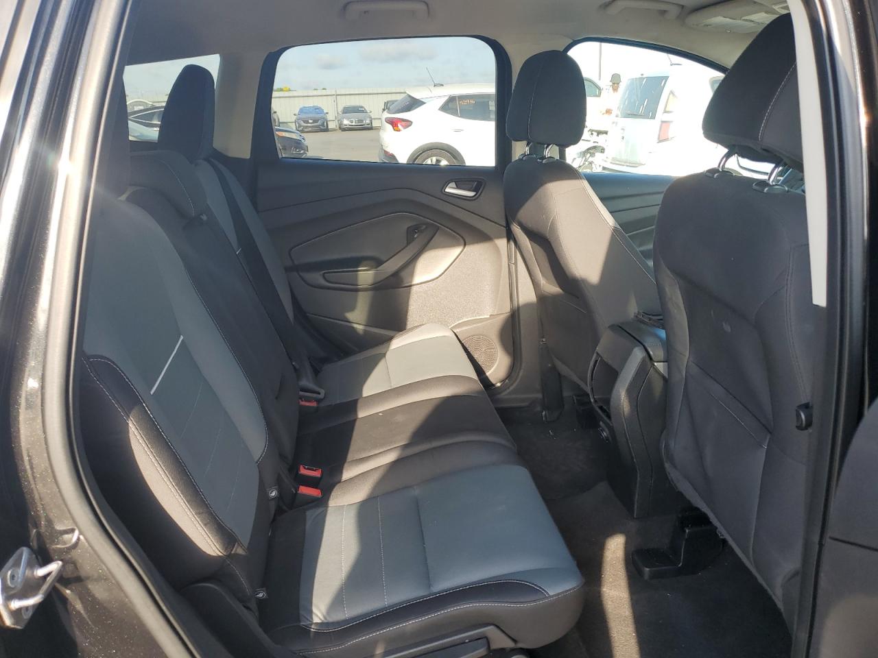 2015 Ford Escape Se VIN: 1FMCU0GX7FUB01800 Lot: 60900164