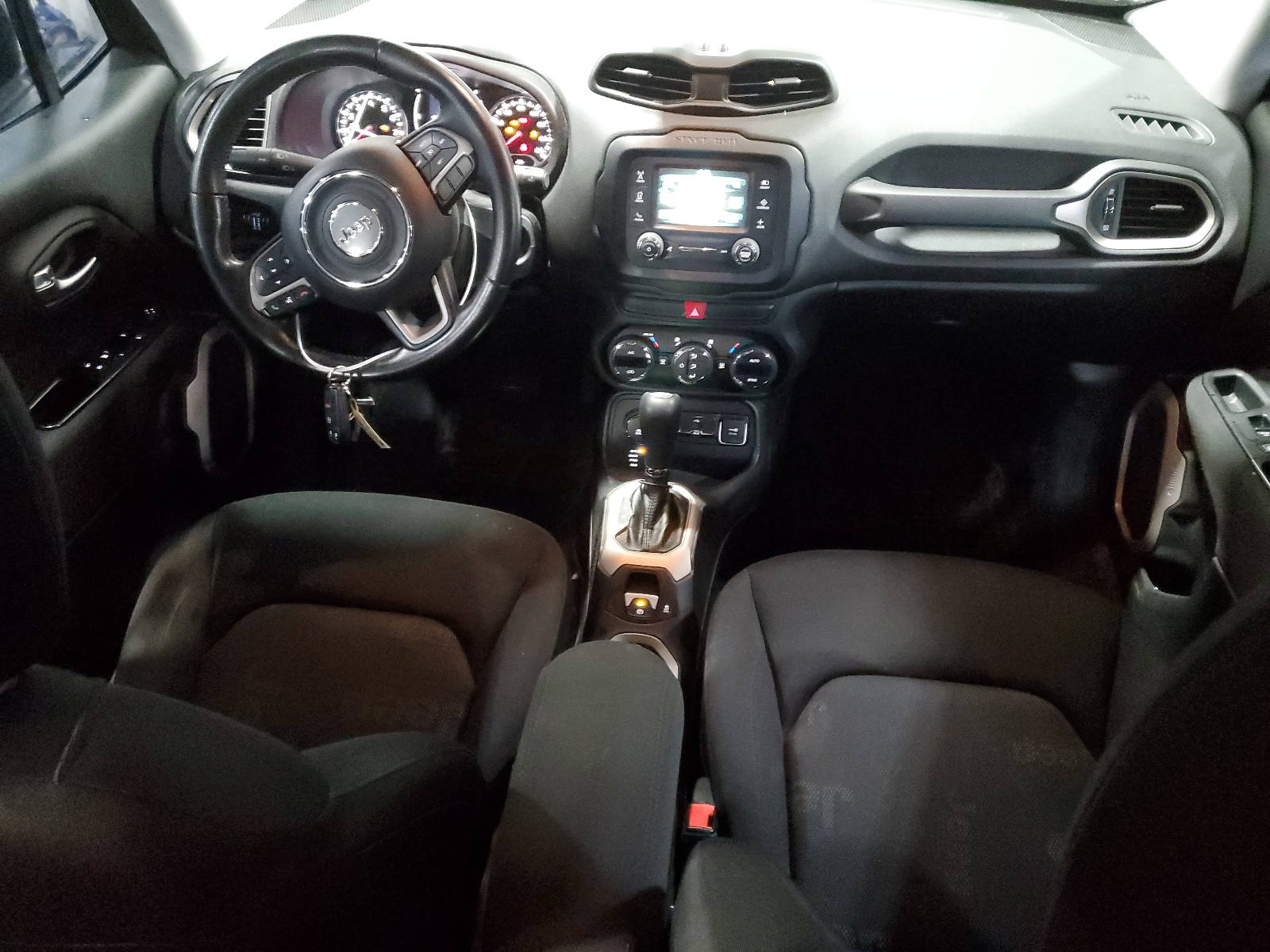 ZACCJBBT0FPB25435 2015 Jeep Renegade Latitude