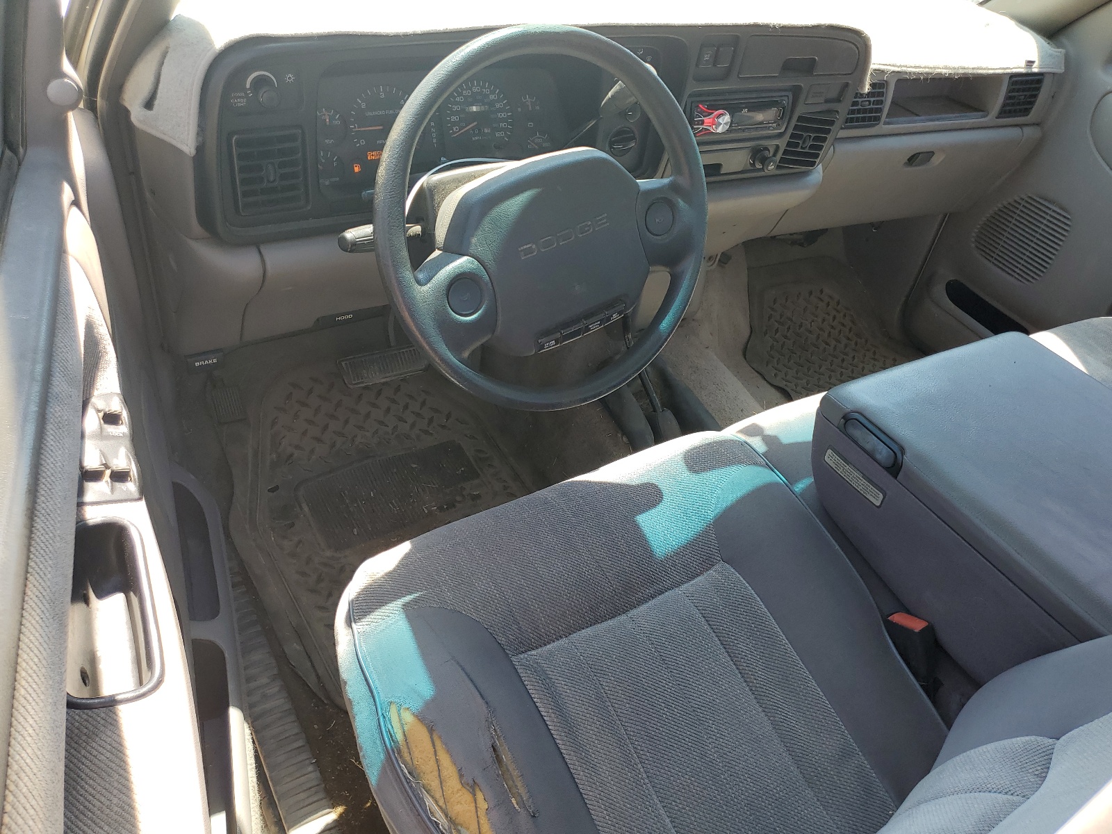 1B7HF16Z7TJ196059 1996 Dodge Ram 1500