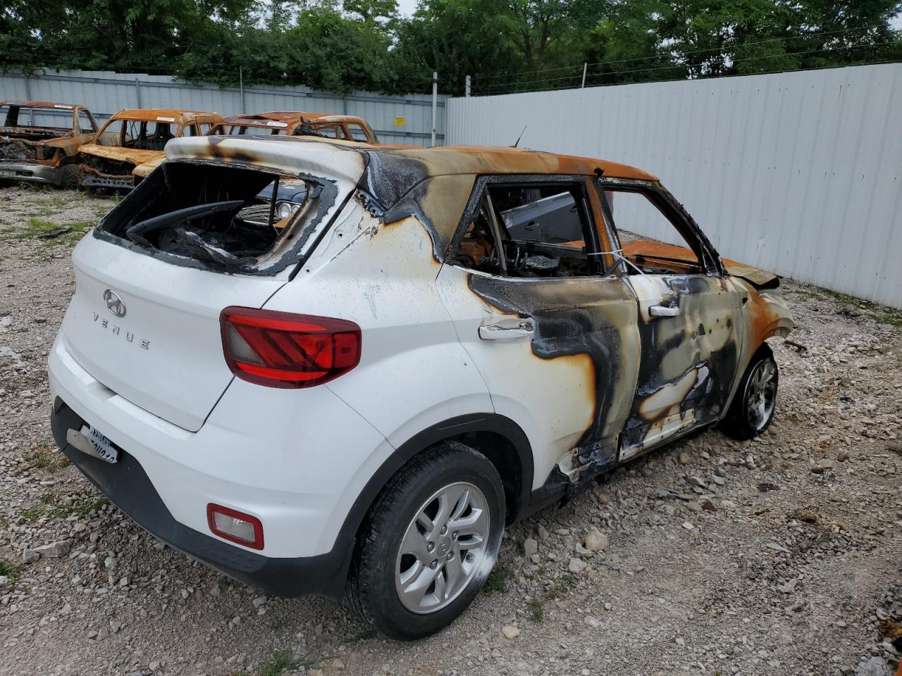 2022 Hyundai Venue Se VIN: KMHRB8A34NU207608 Lot: 59405884