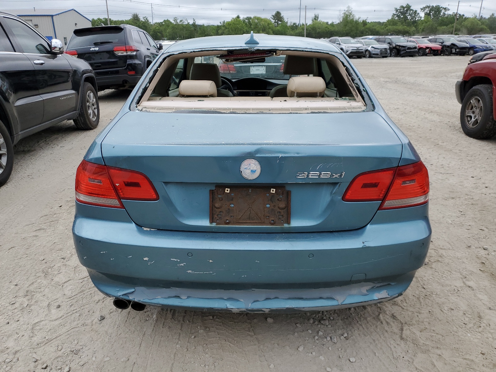 WBAWC33548PD08558 2008 BMW 328 Xi