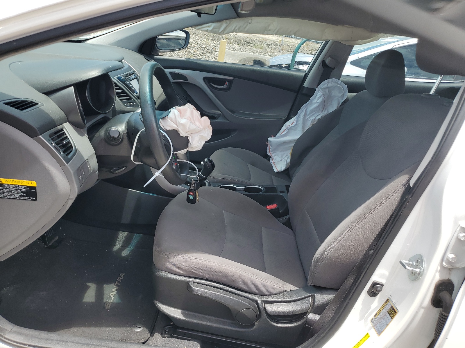 5NPDH4AEXEH495216 2014 Hyundai Elantra Se