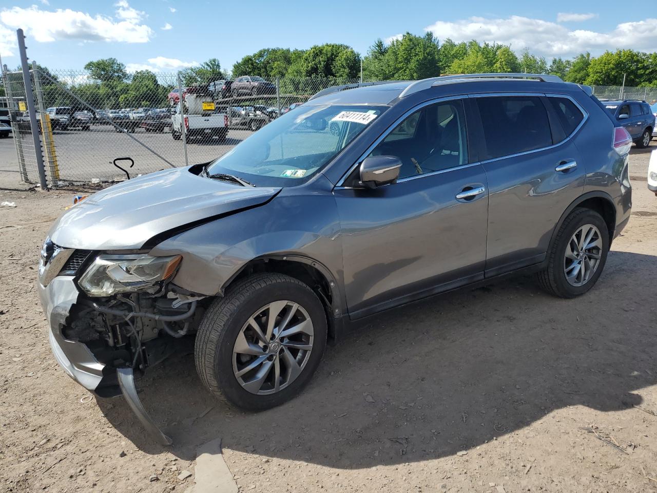 5N1AT2MV5FC873825 2015 NISSAN ROGUE - Image 1