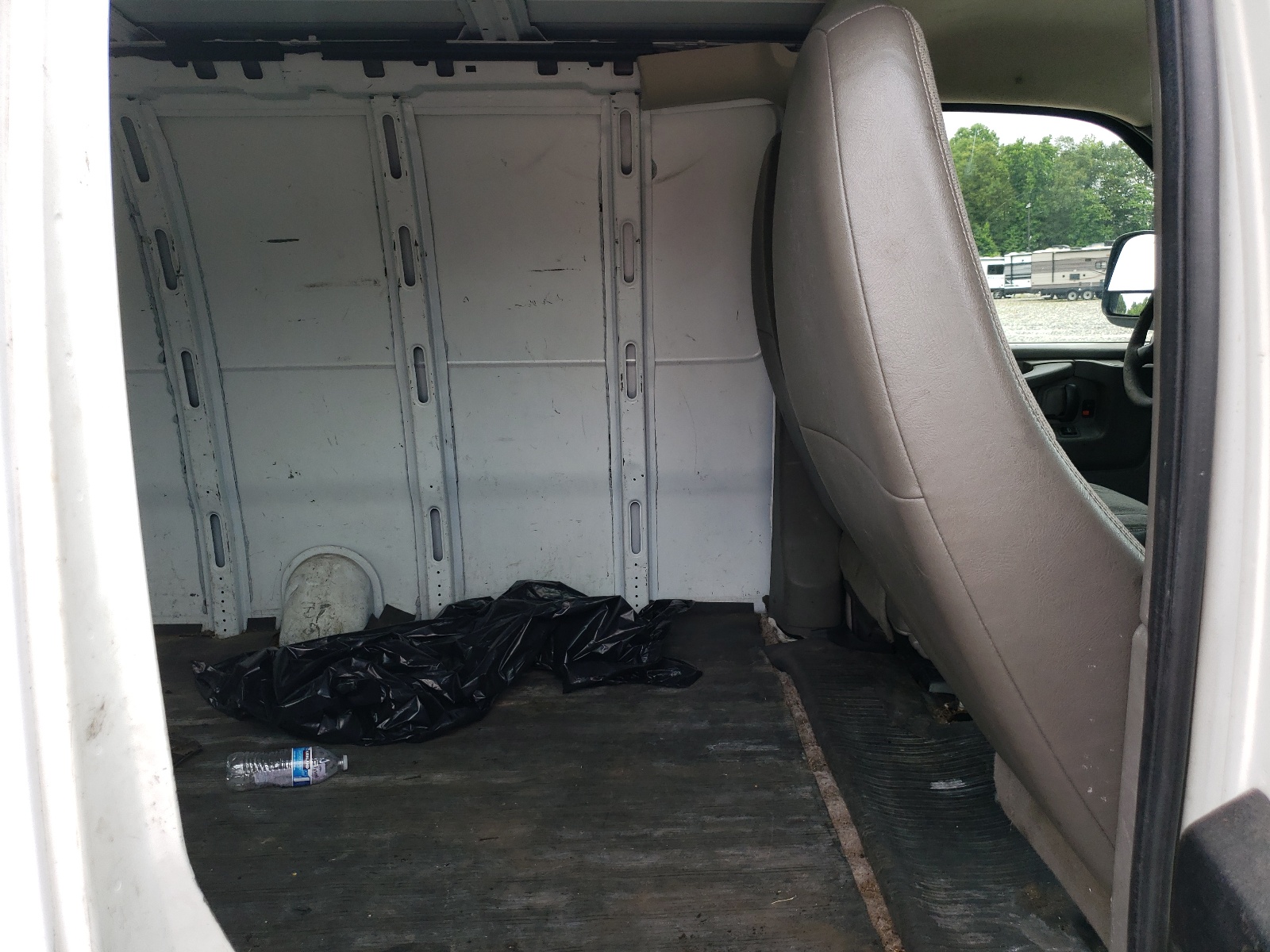 1GTZGGBGXA1131504 2010 GMC Savana G2500