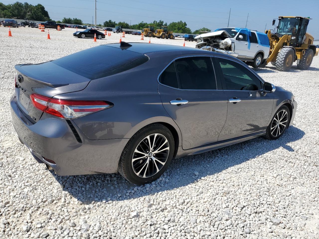2019 Toyota Camry - Image 3