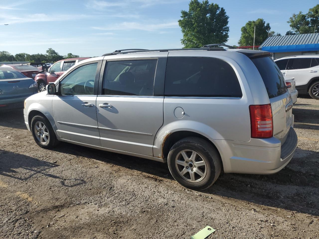 2010 Chrysler Town & Country Touring VIN: 2A4RR5D17AR412737 Lot: 58013764