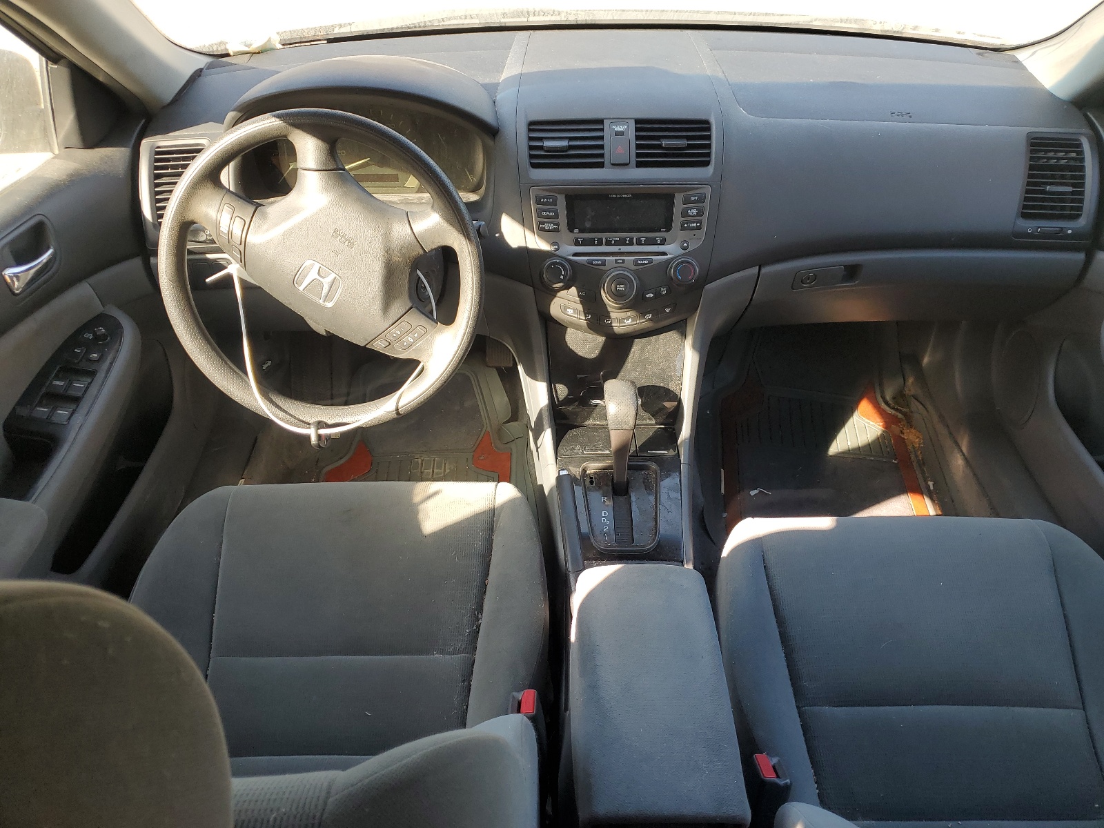 1HGCM56306A090819 2006 Honda Accord Se