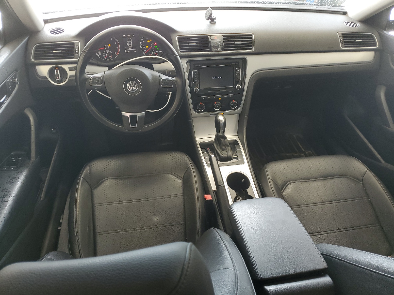 1VWBP7A31DC095823 2013 Volkswagen Passat Se