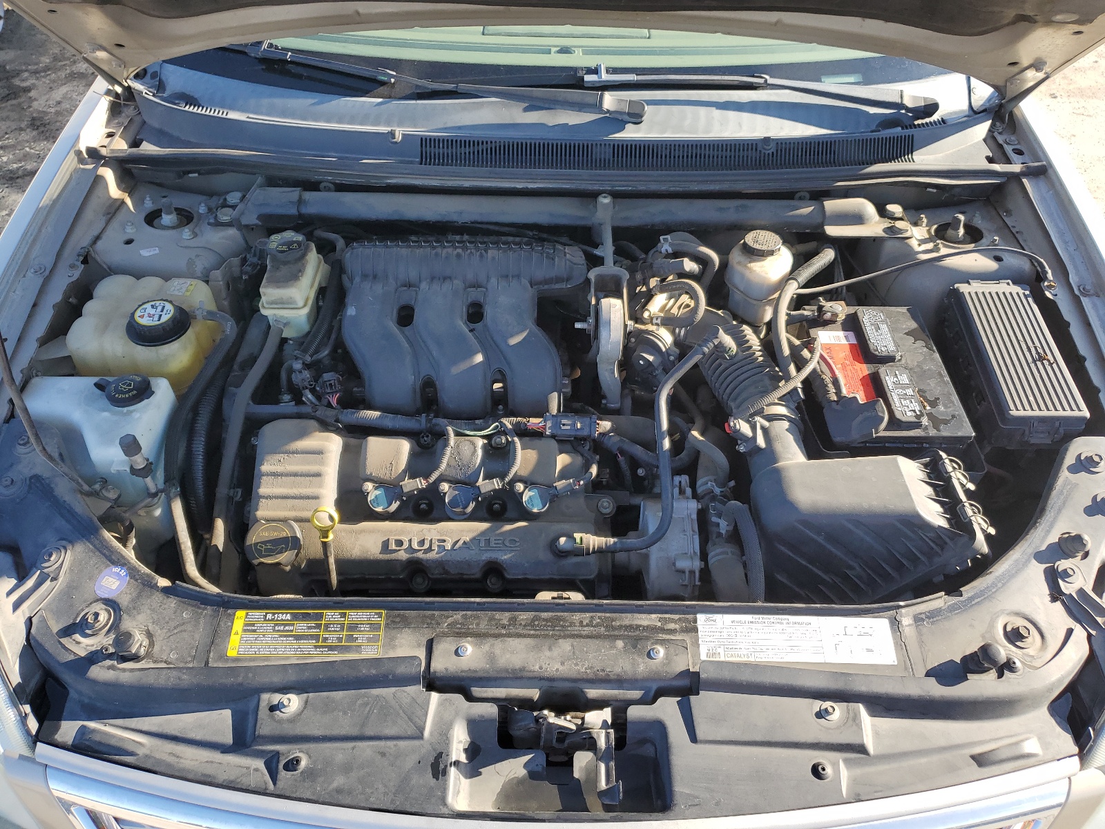 1FAFP25115G148682 2005 Ford Five Hundred Limited