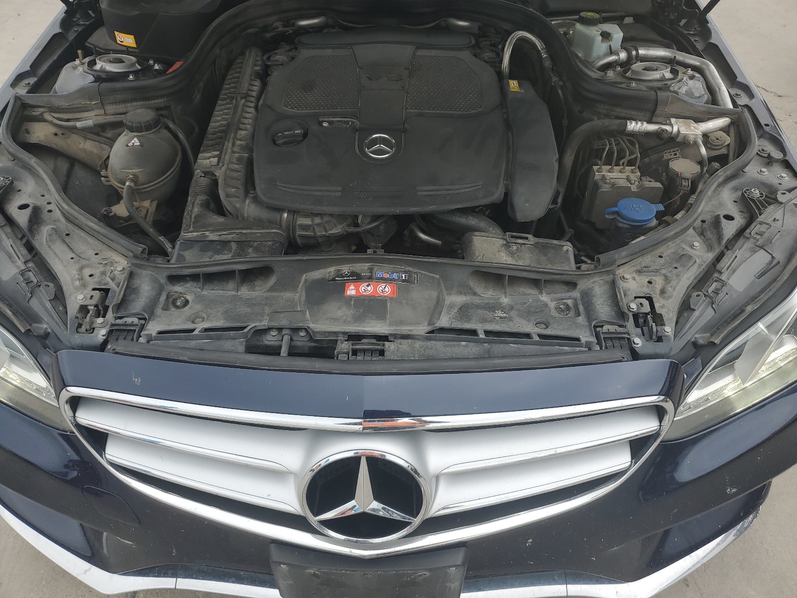 WDDHF8JB3EA955527 2014 Mercedes-Benz E 350 4Matic