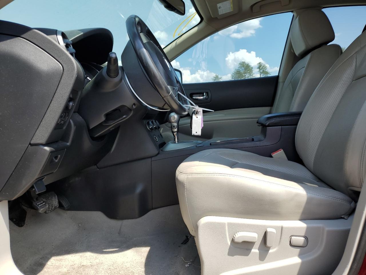 2011 Nissan Rogue S VIN: JN8AS5MV1BW275284 Lot: 59843224