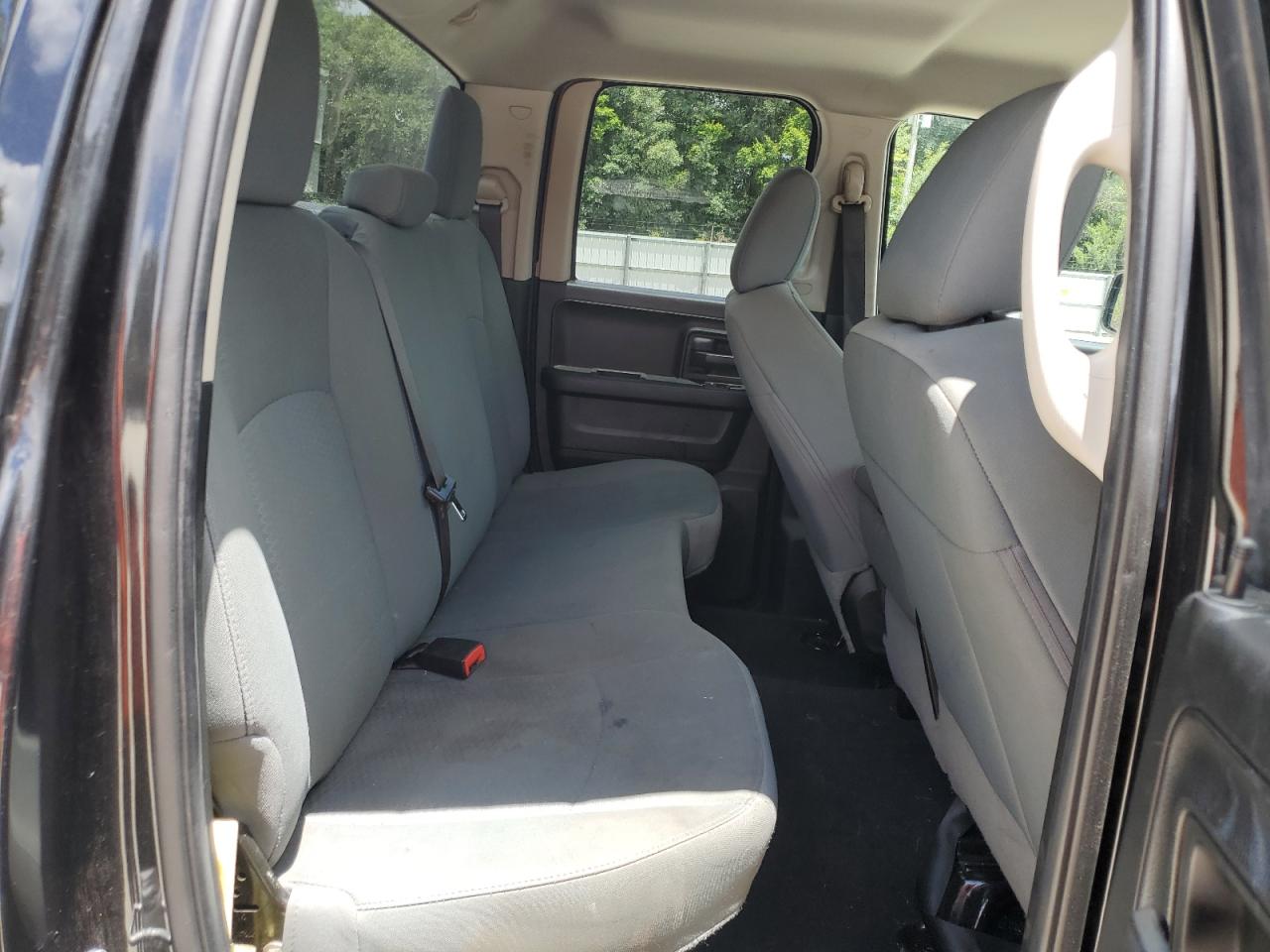 2019 Ram 1500 Classic Tradesman VIN: 1C6RR6FT3KS585673 Lot: 58907824