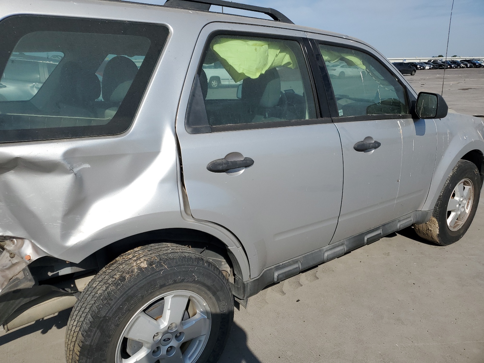 1FMCU0C77AKA11217 2010 Ford Escape Xls