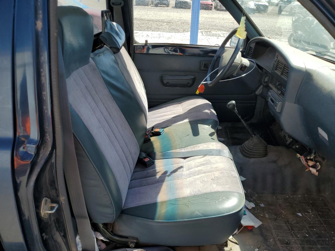 1991 Toyota Pickup 1/2 Ton Short Wheelbase VIN: JT4RN81A8M5129191 Lot: 58058934