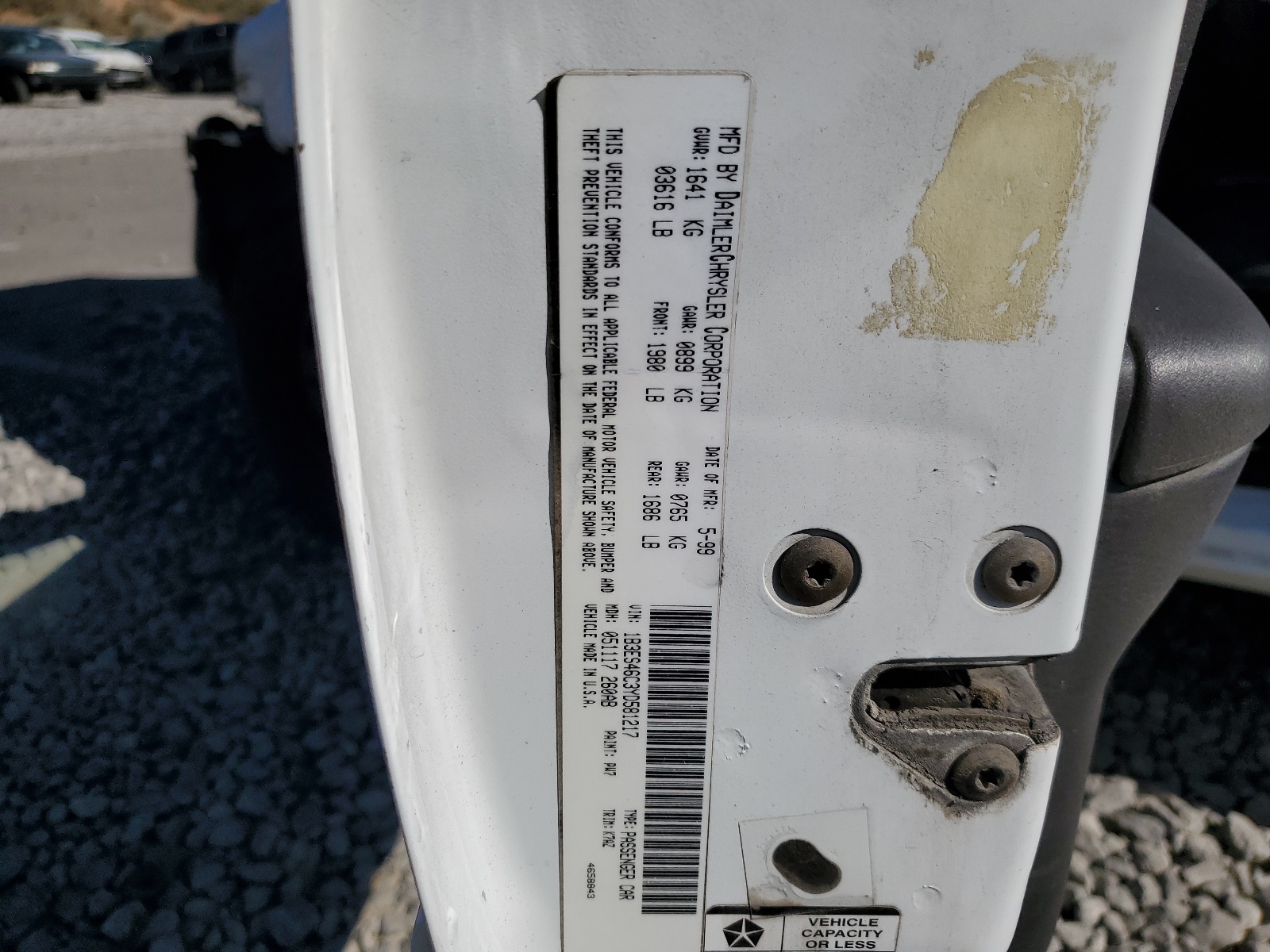 1B3ES46C3YD581217 2000 Dodge Neon Base