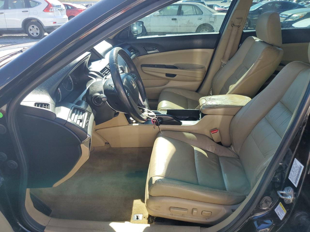 1HGCP2F66CA139792 2012 Honda Accord Se