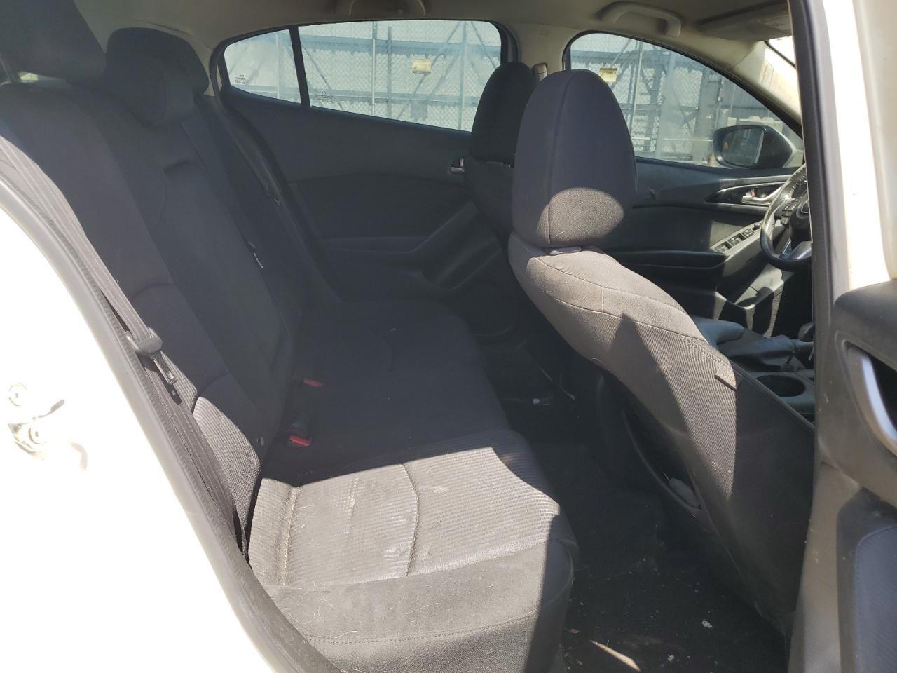 2014 Mazda 3 Touring VIN: JM1BM1L70E1212118 Lot: 60140054