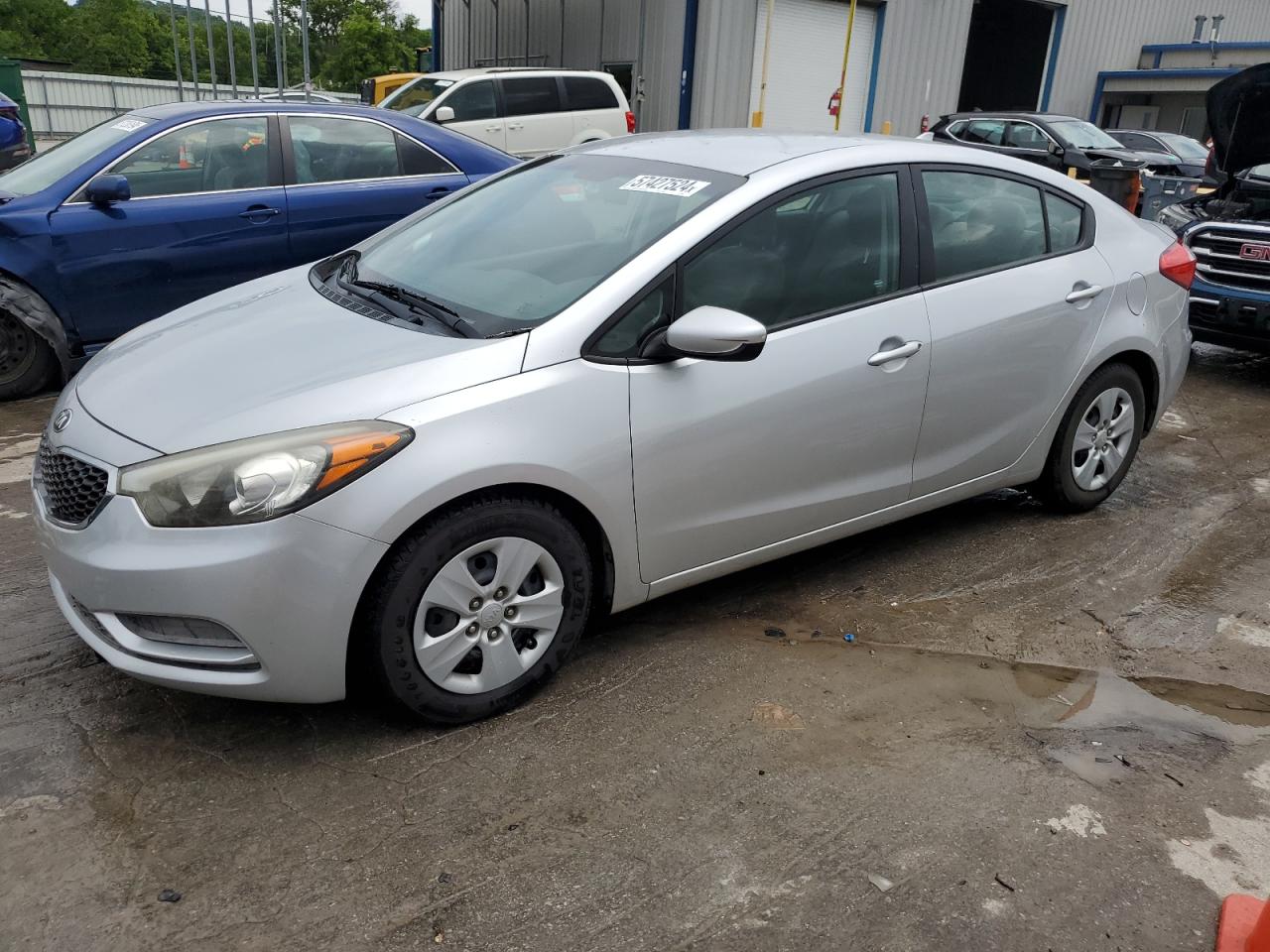 KNAFK4A60F5330678 2015 KIA FORTE - Image 1