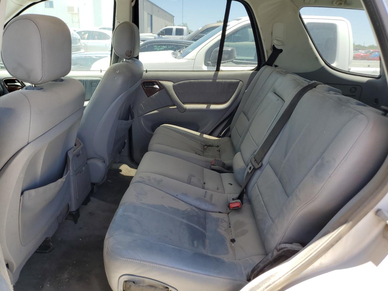 2000 Mercedes-Benz Ml 320 VIN: 4JGAB54E7YA166826 Lot: 59369424