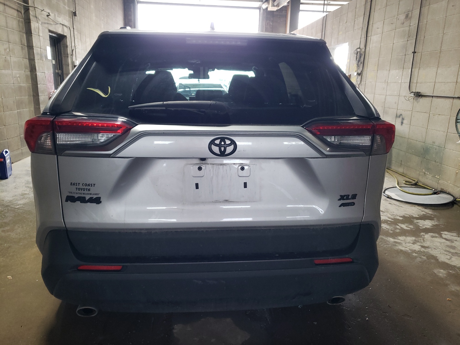 2T3P1RFV3KC045808 2019 Toyota Rav4 Xle