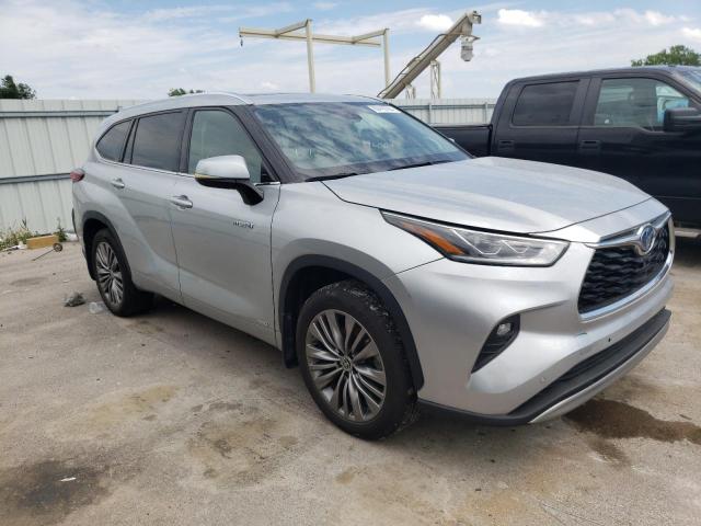  TOYOTA HIGHLANDER 2020 Сріблястий