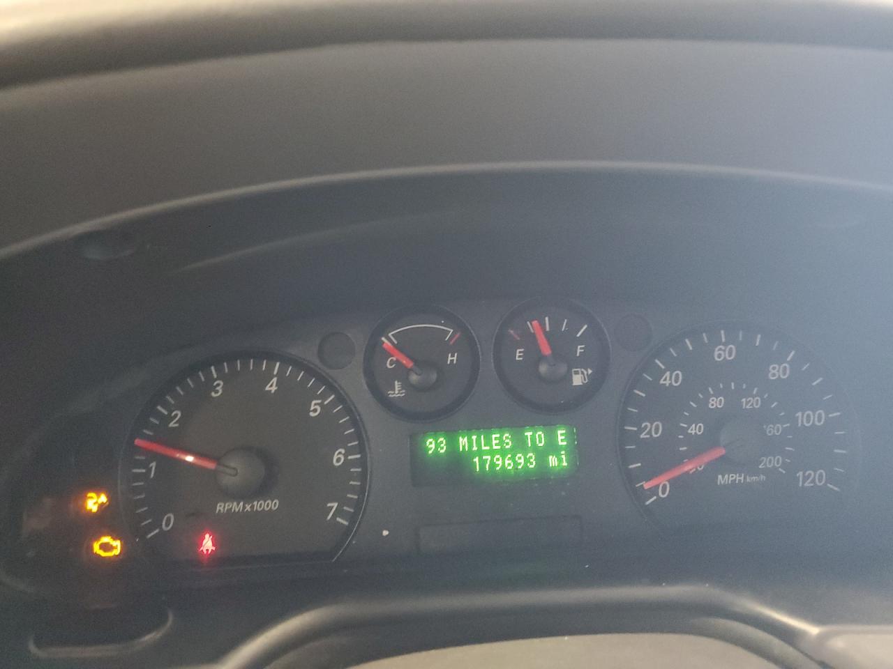 2005 Ford Taurus Se VIN: 1FAFP53215A175428 Lot: 57626774