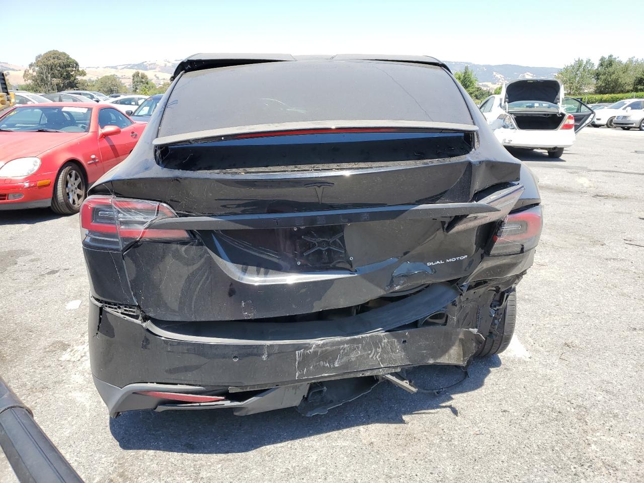 2020 Tesla Model X VIN: 5YJXCAE24LF220365 Lot: 60310234