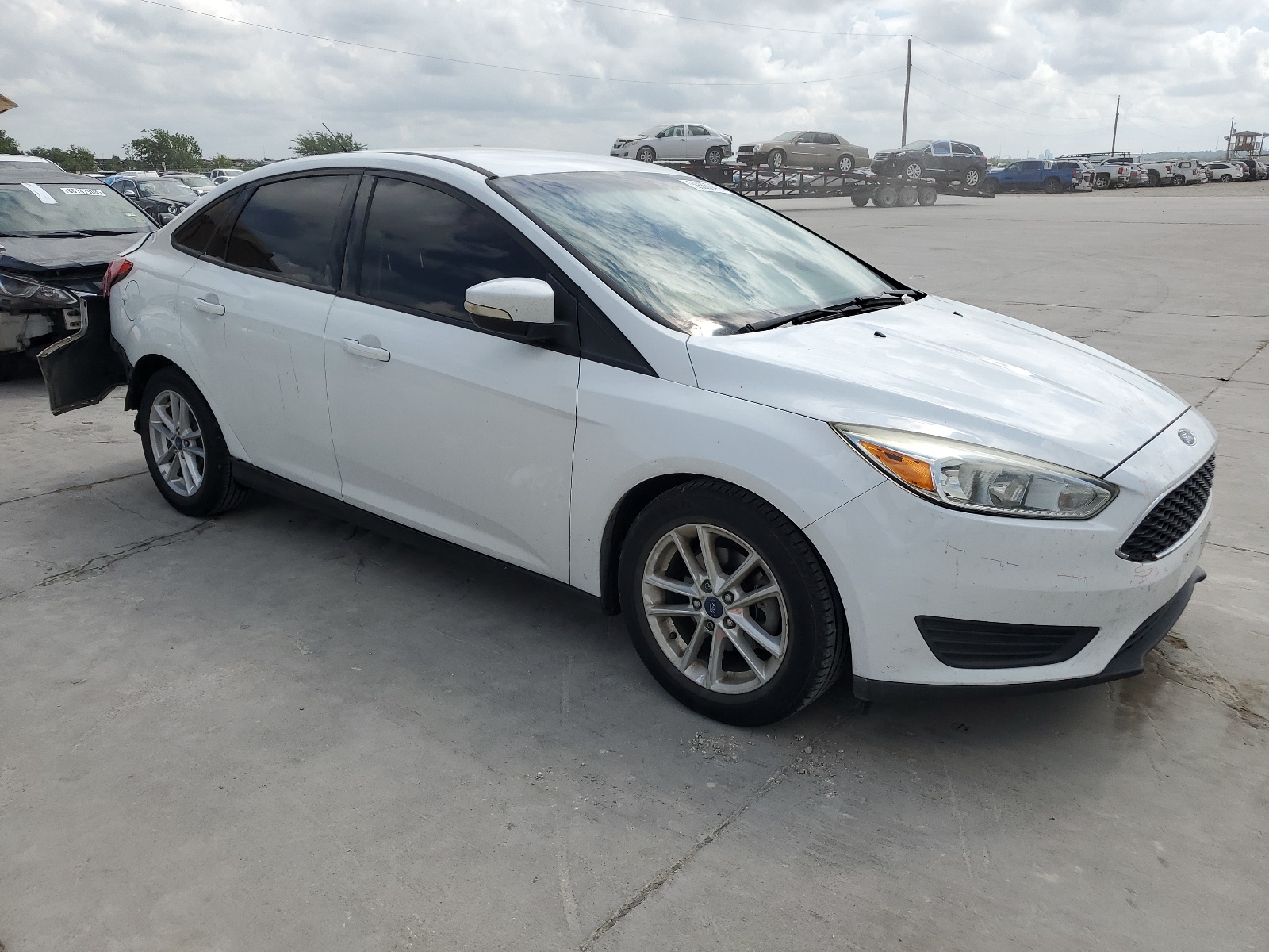 2016 Ford Focus Se vin: 1FADP3F20GL344837