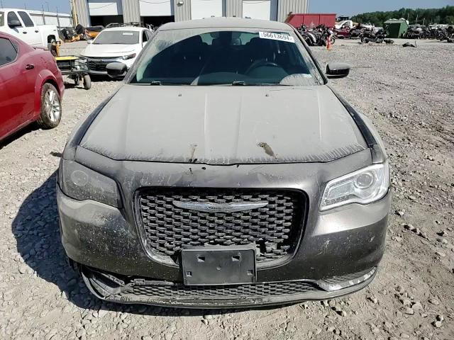 2019 Chrysler 300 Touring VIN: 2C3CCAAGXKH555921 Lot: 56613694