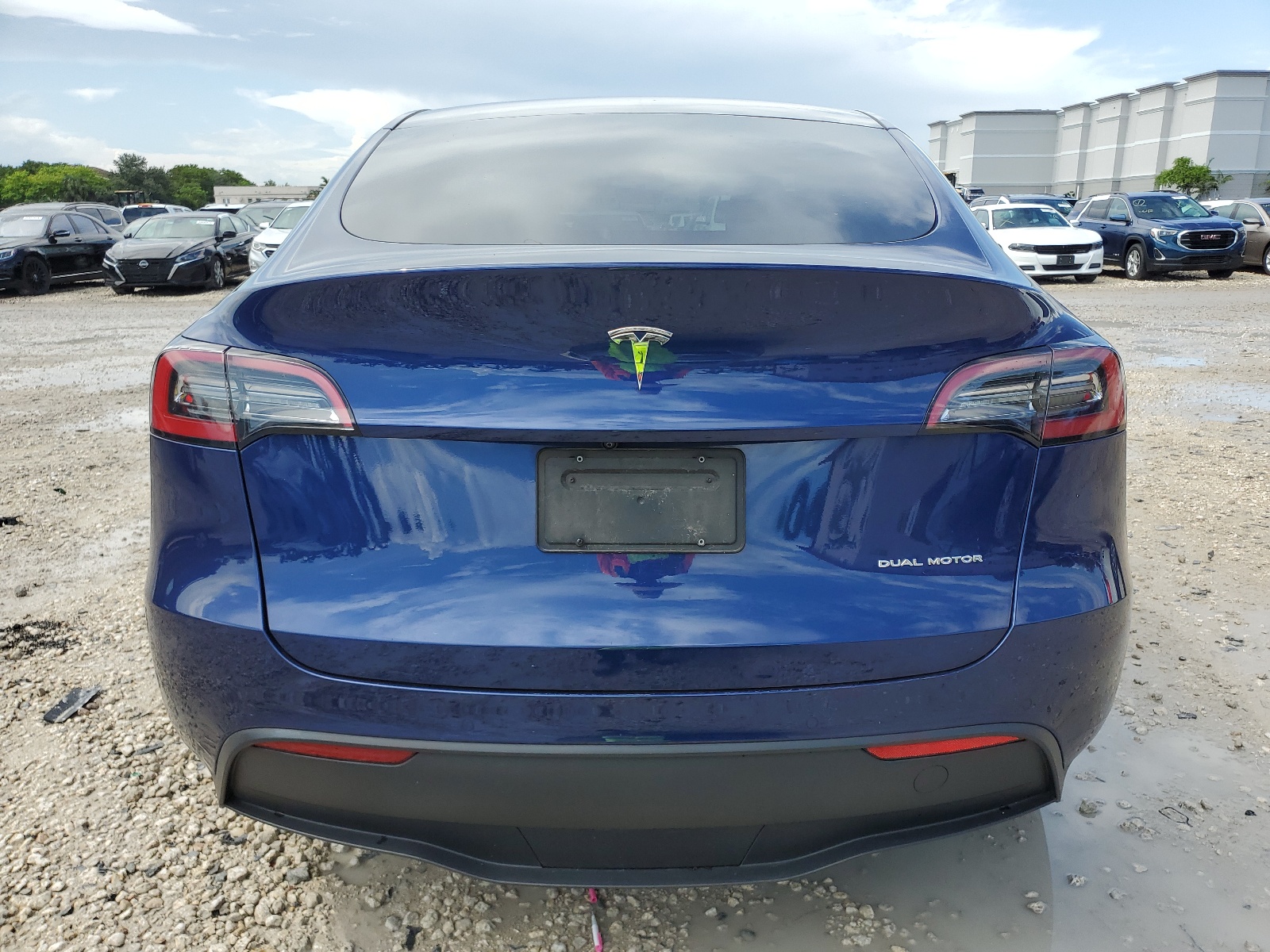 5YJYGDEE2MF257341 2021 Tesla Model Y