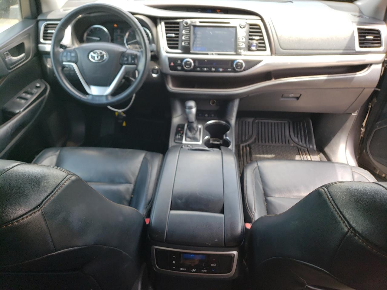 2015 Toyota Highlander Xle VIN: 5TDJKRFH2FS203493 Lot: 61064024