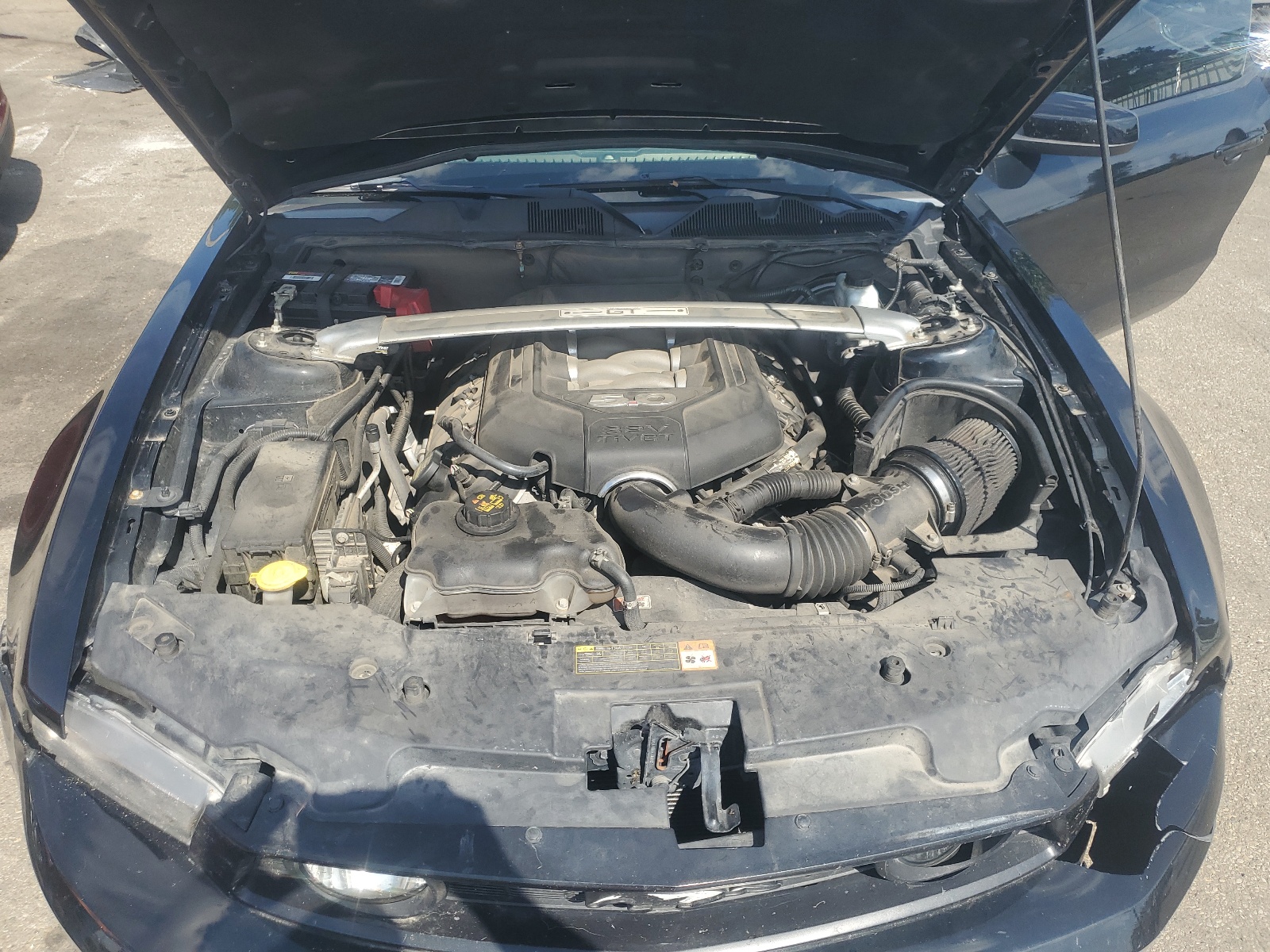 1ZVBP8CF7C5240587 2012 Ford Mustang Gt