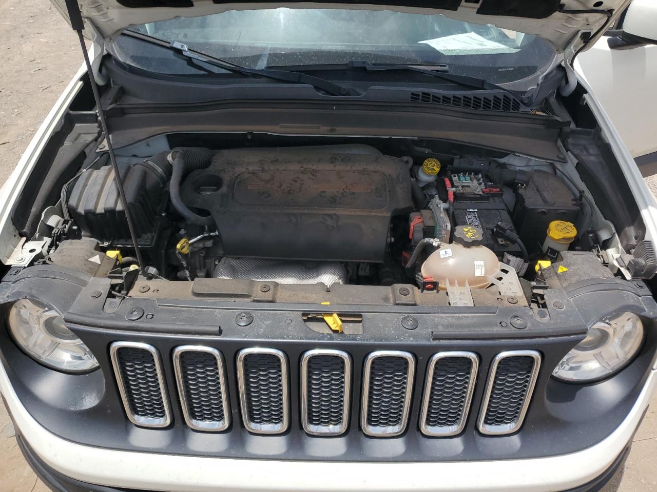 ZACCJBBB2JPG82668 2018 Jeep Renegade Latitude