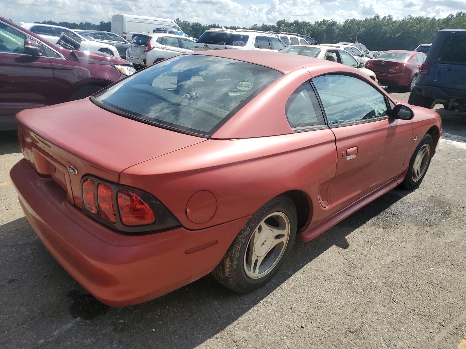 1FAFP4043WF111377 1998 Ford Mustang