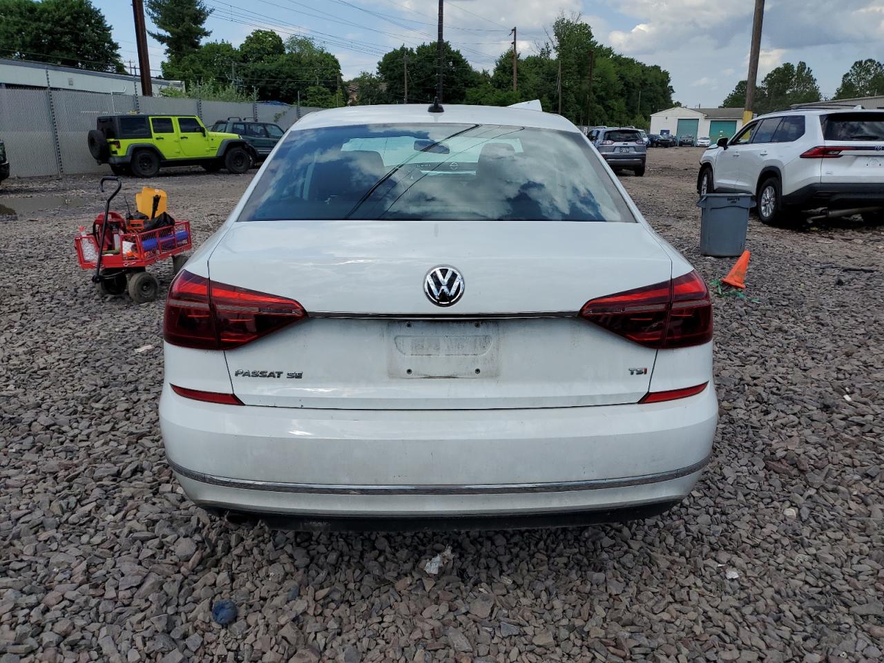 2017 Volkswagen Passat Se VIN: 1VWBT7A39HC038030 Lot: 58274414