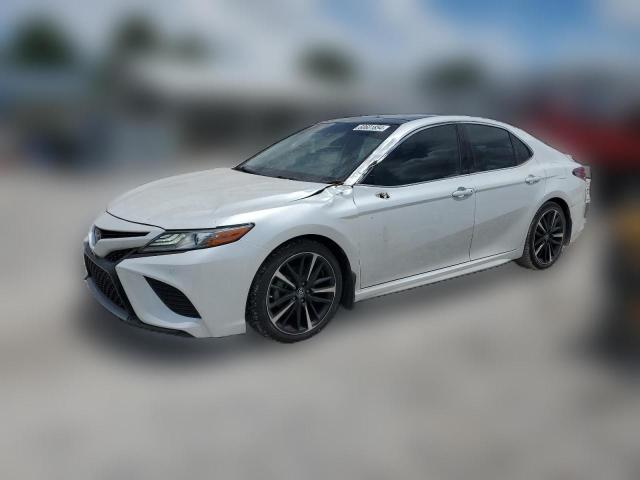  TOYOTA CAMRY 2019 Білий