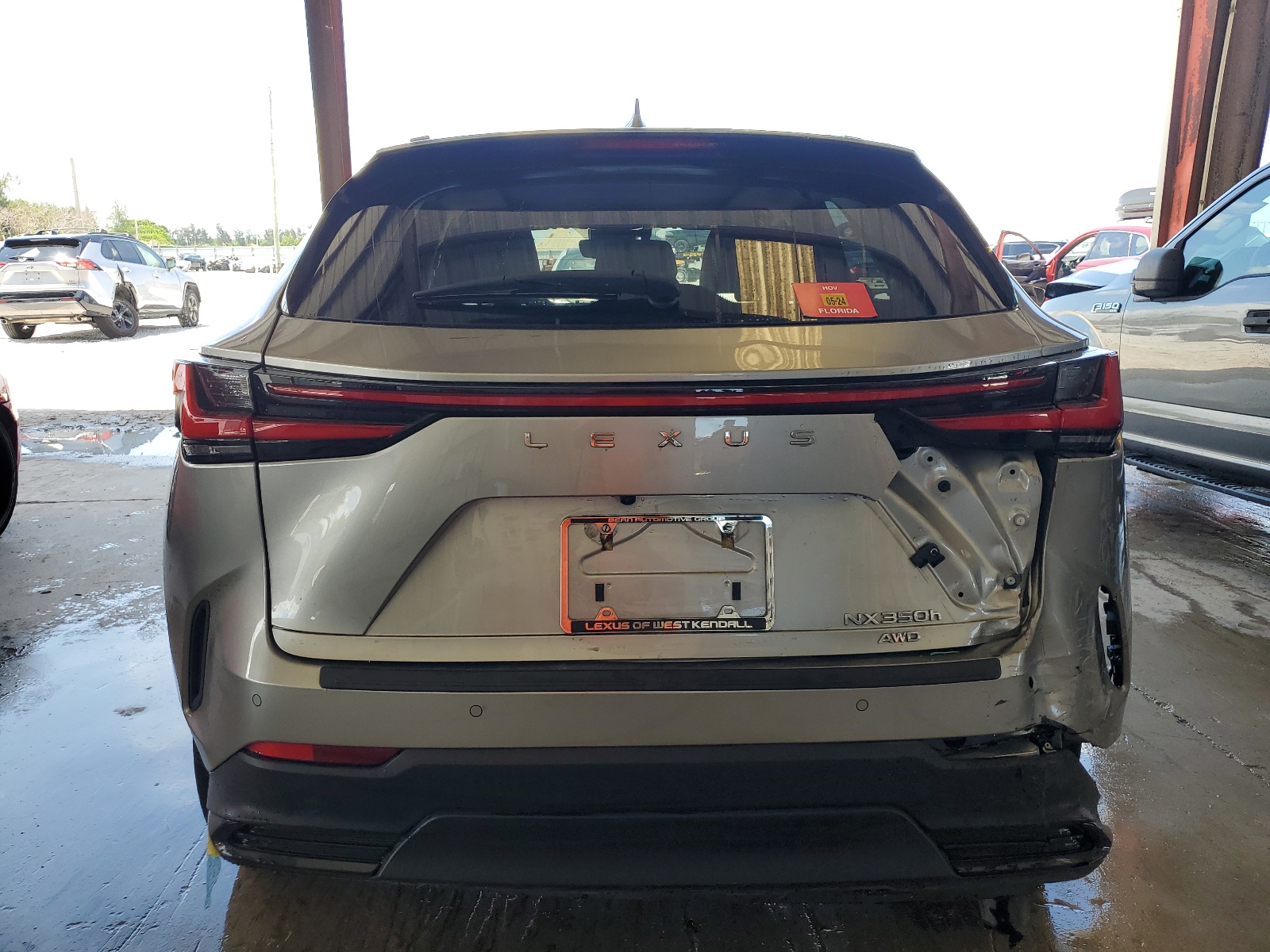 JTJHKCEZ9N2005664 2019 Lexus Nx 350H