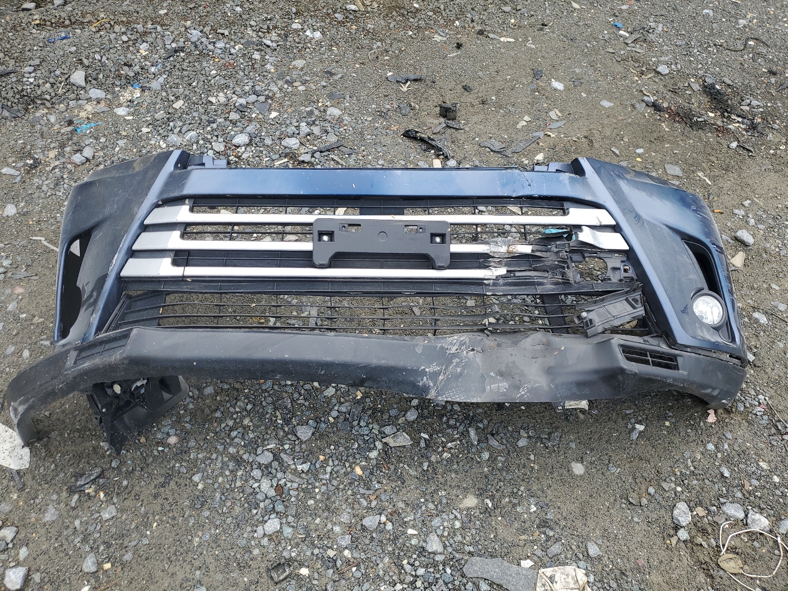 5TDJZRFH7KS711495 2019 Toyota Highlander Se