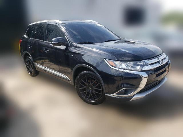  MITSUBISHI OUTLANDER 2016 Черный