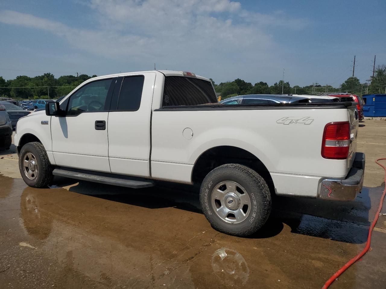 2004 Ford F-150 - Image 2