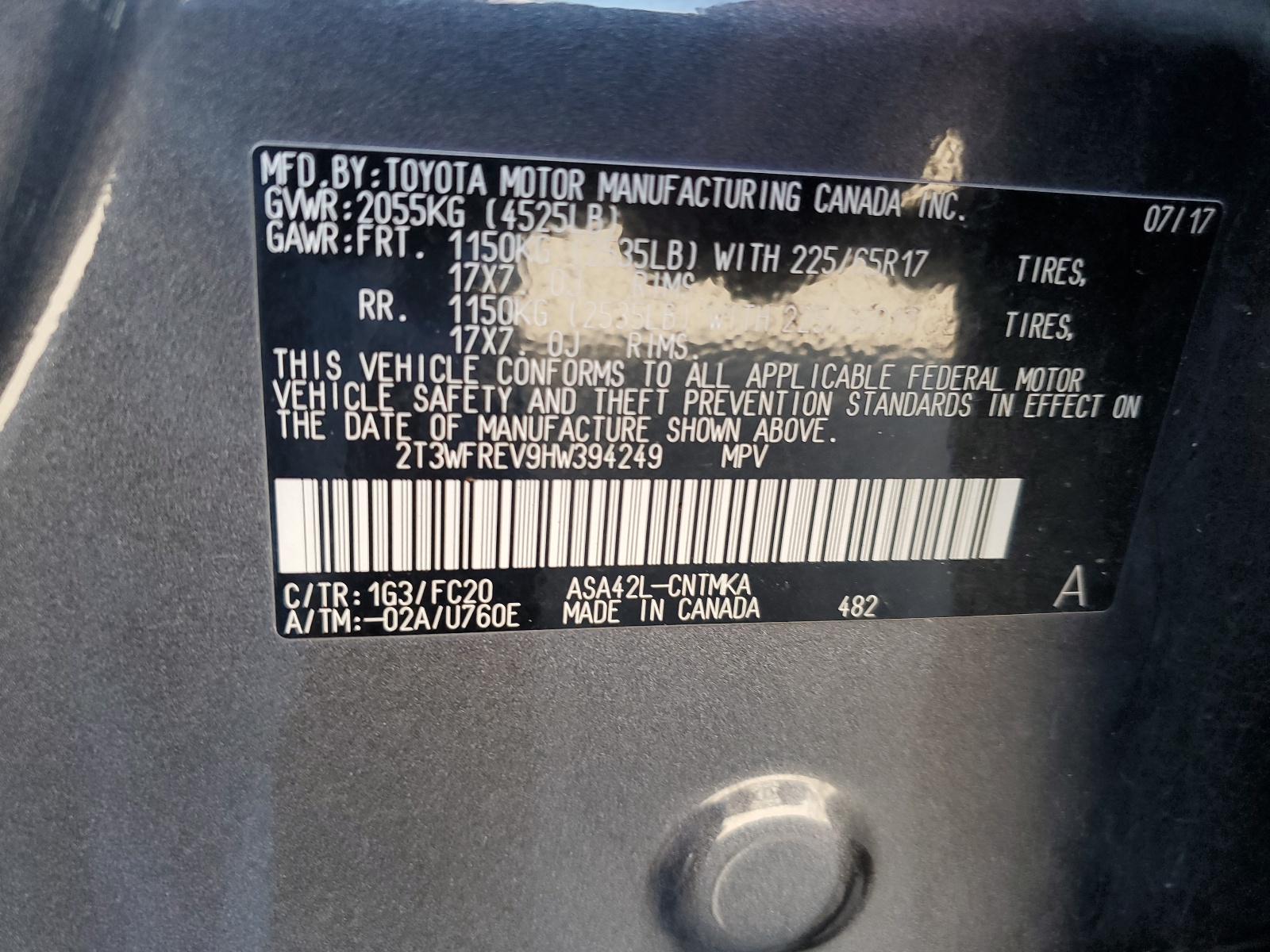 2T3WFREV9HW394249 2017 Toyota Rav4 Xle