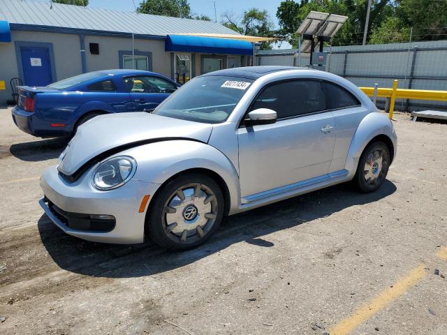 Хэтчбеки VOLKSWAGEN BEETLE 2013 Серебристый