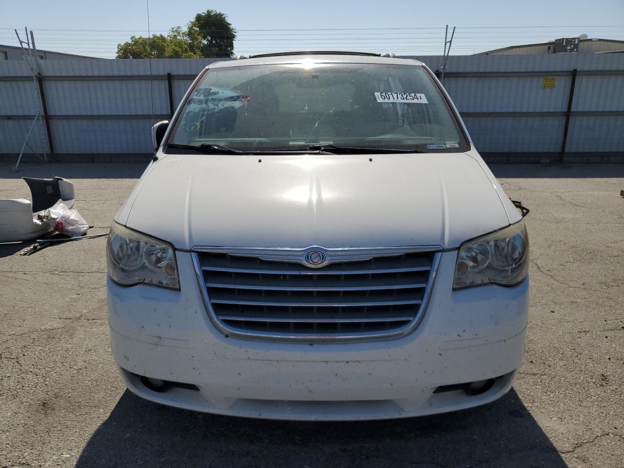2010 Chrysler Town & Country Touring VIN: 2A4RR5D12AR352544 Lot: 60173254