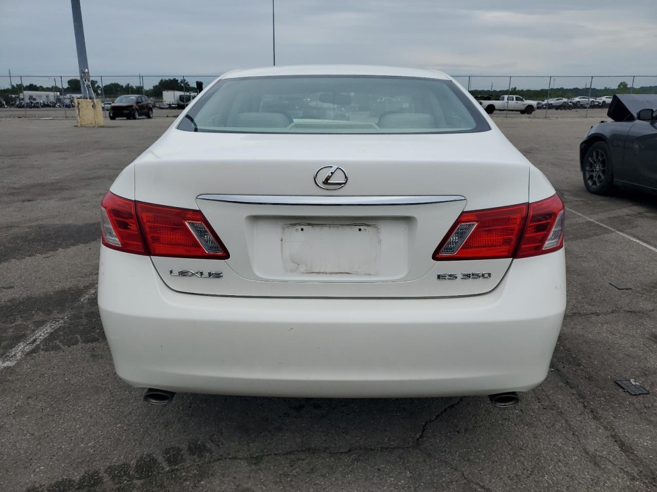 2007 Lexus Es 350 VIN: JTHBJ46G272001388 Lot: 60661724