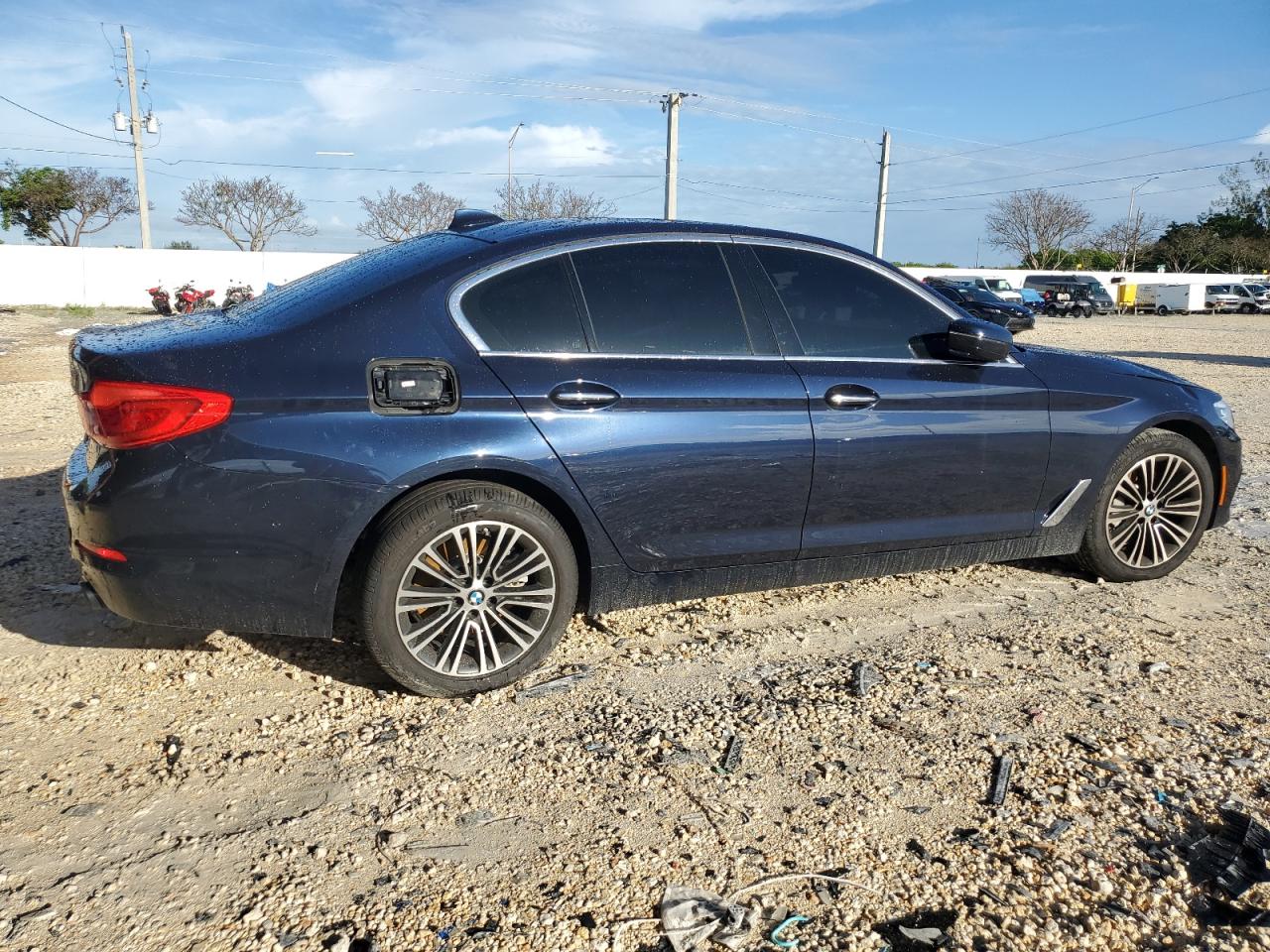 VIN WBAJA5C56JWA35825 2018 BMW 5 SERIES no.3