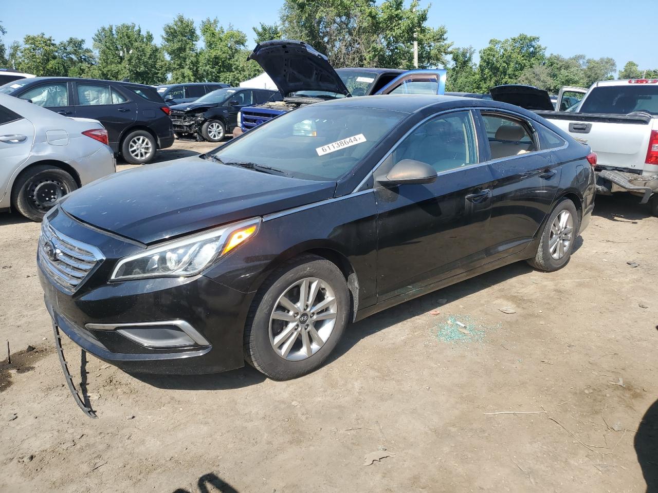 5NPE24AFXHH440011 2017 HYUNDAI SONATA - Image 1