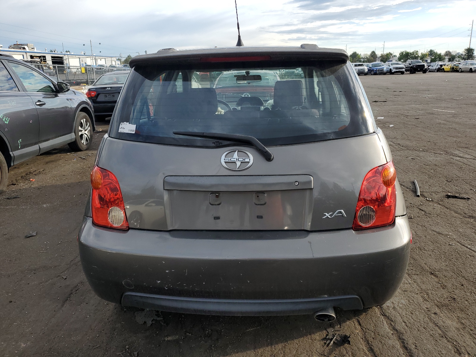 JTKKT624X50105518 2005 Toyota Scion Xa