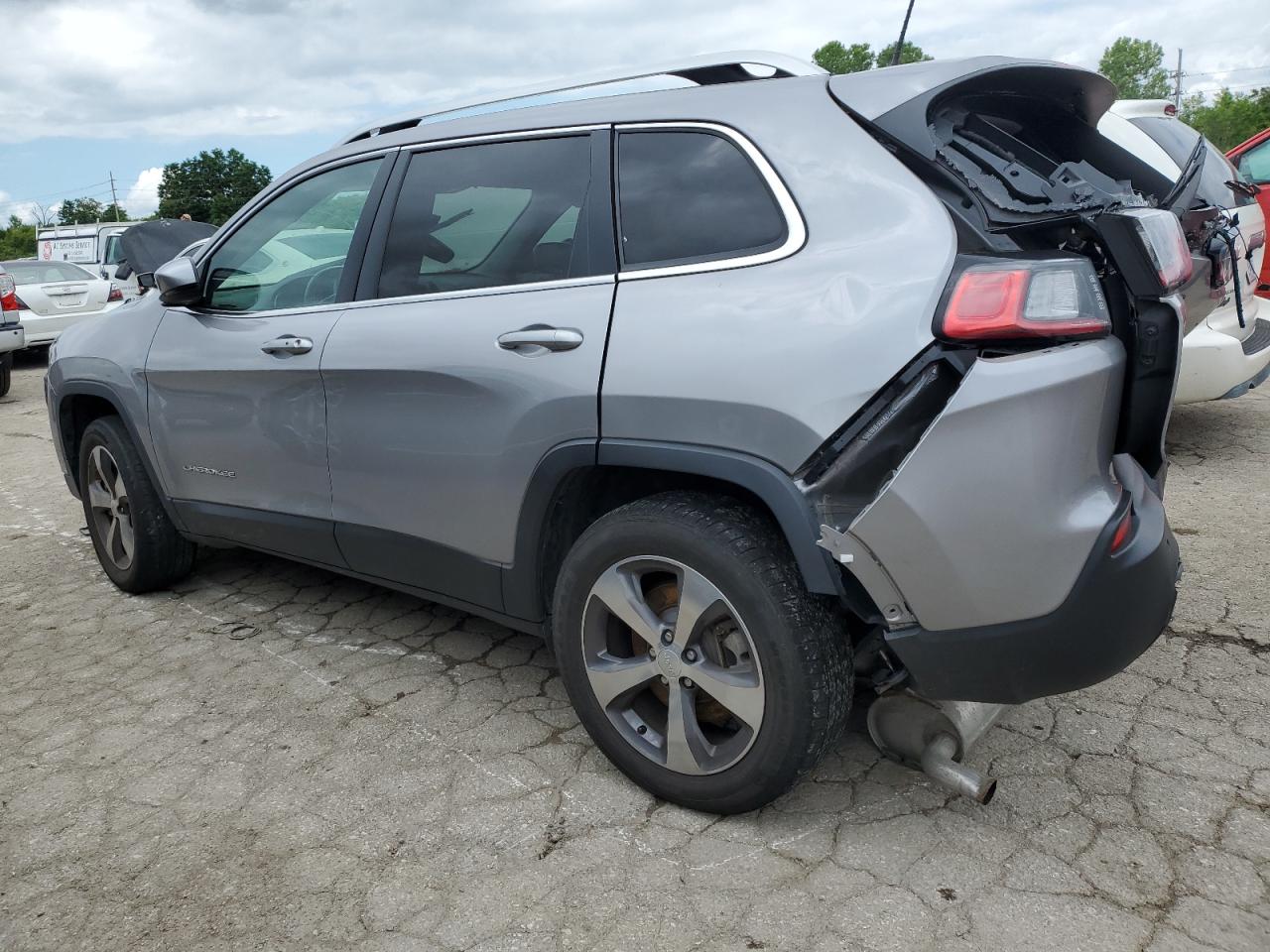2019 Jeep Grand Cherokee - Image 2