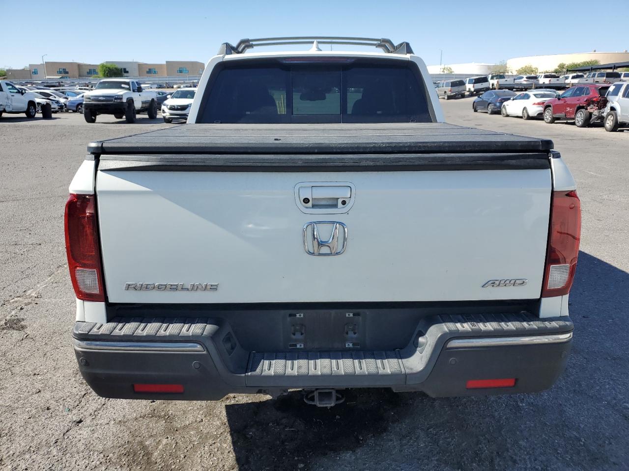 2018 Honda Ridgeline Rtl VIN: 5FPYK3F70JB002893 Lot: 60978894